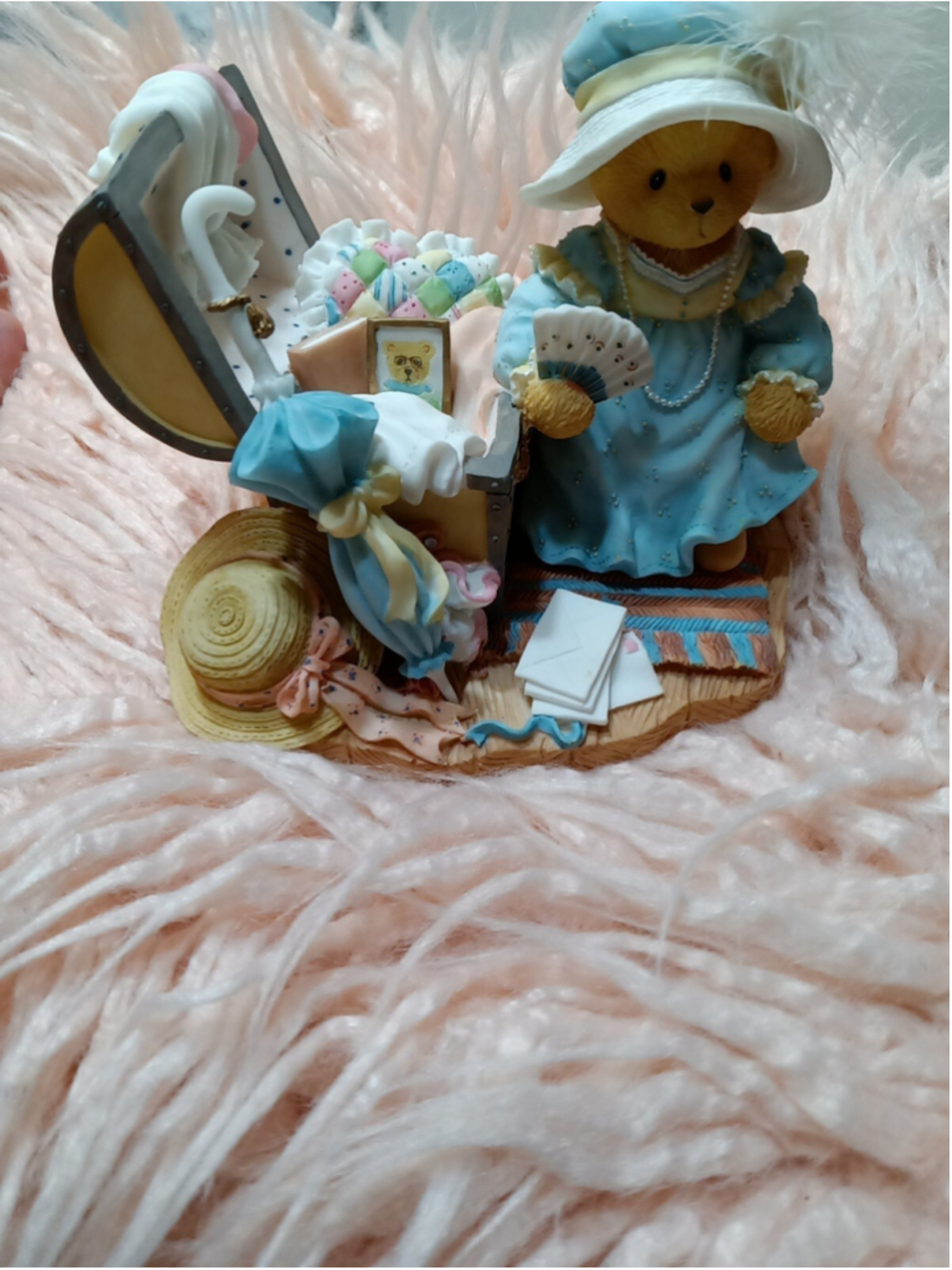 Cherished Teddies KAITLYN "Old Treasures, New Memories" Hope Chest Letters Pics